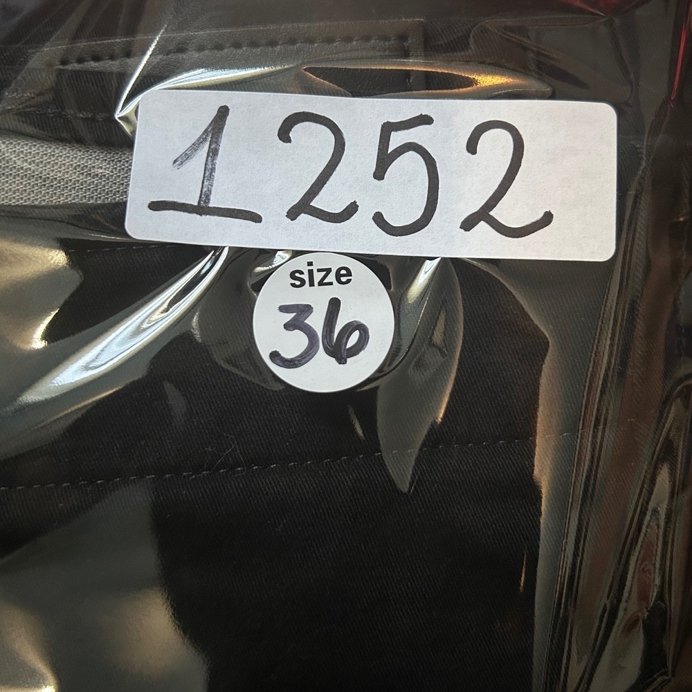 Lee‎ Slim Straight Logo Black Men Size 36x34 Denim Jeans Minimalist Western - Picture 7 of 7